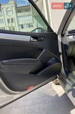 Седан Volkswagen Passat 2013 в 
