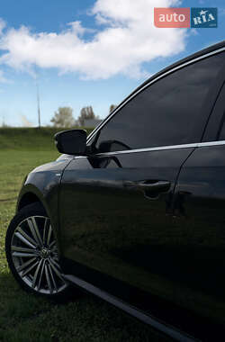 Седан Volkswagen Passat 2013 в 