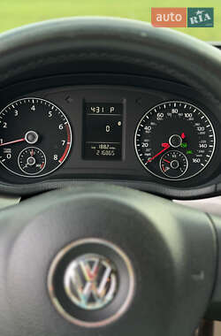Седан Volkswagen Passat 2013 в 