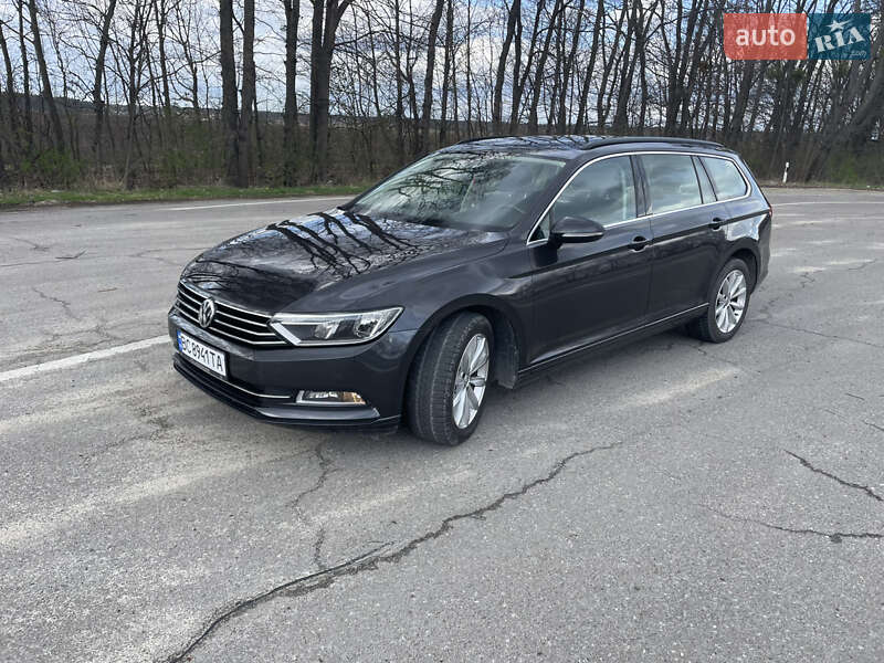 Універсал Volkswagen Passat 2018 в Львові