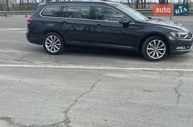 Универсал Volkswagen Passat 2018 в Бродах