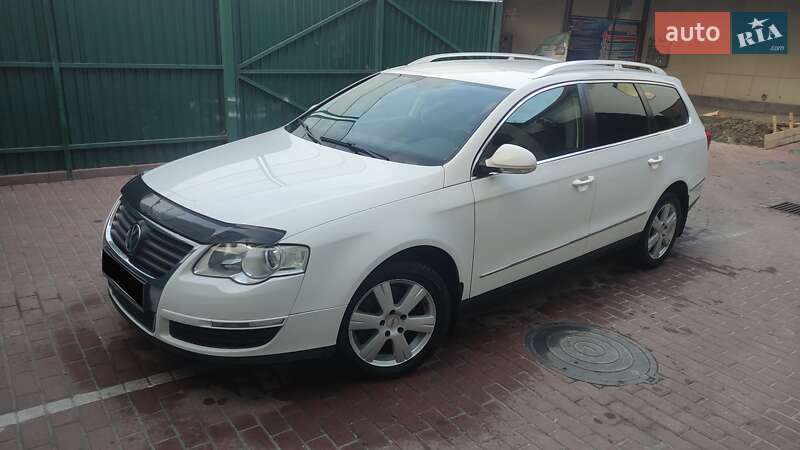 Універсал Volkswagen Passat 2008 в 