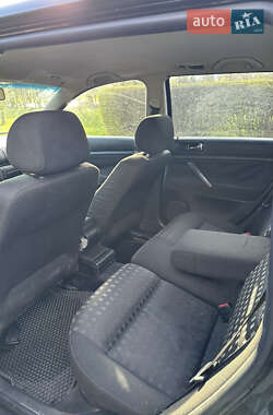 Универсал Volkswagen Passat 2000 в 