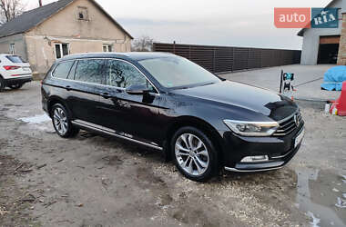 Универсал Volkswagen Passat 2016 в 