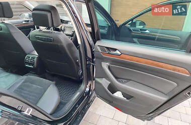 Универсал Volkswagen Passat 2016 в Тернополе