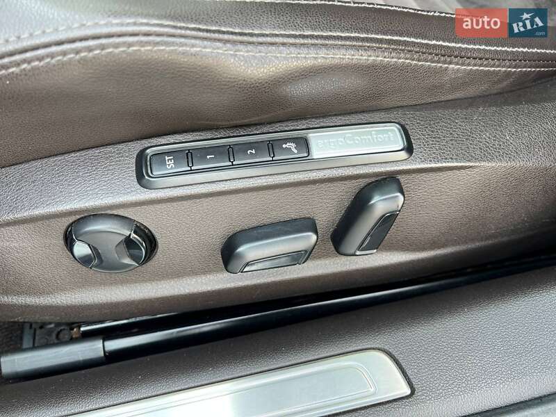 Седан Volkswagen Passat 2015 в Киеве