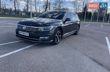Универсал Volkswagen Passat 2017 в 