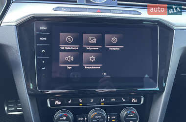 Универсал Volkswagen Passat 2017 в 