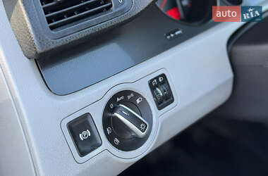 Седан Volkswagen Passat 2006 в 