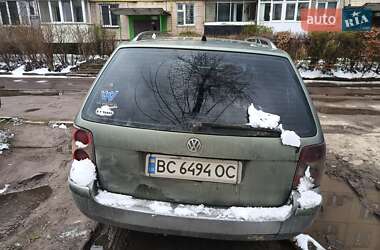 Универсал Volkswagen Passat 2001 в 