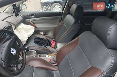 Универсал Volkswagen Passat 2001 в 