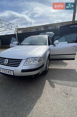 Универсал Volkswagen Passat 2004 в 