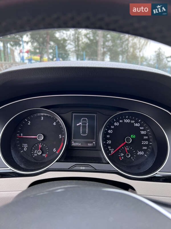 Универсал Volkswagen Passat 2015 в Ужгороде фото 32 Универсал Volkswagen Passat 2015 в Ужгороде