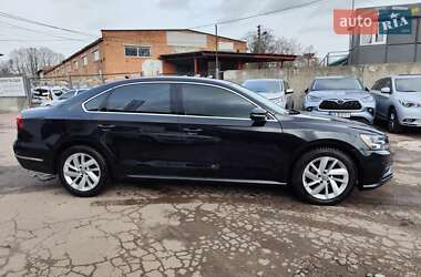Седан Volkswagen Passat 2017 в 