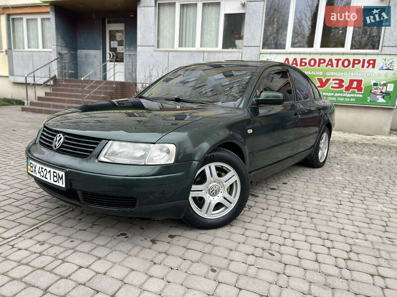 Седан Volkswagen Passat 1998 в 