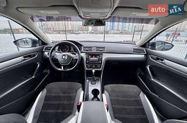 Седан Volkswagen Passat 2016 в 