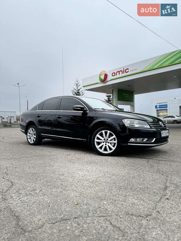 Седан Volkswagen Passat 2014 в Житомире
