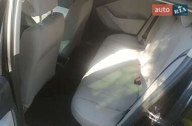 Седан Volkswagen Passat 2005 в 
