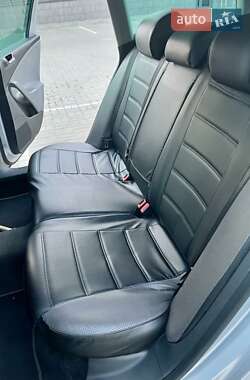 Універсал Volkswagen Passat 2008 в 