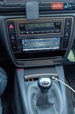 Универсал Volkswagen Passat 2004 в 