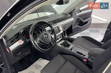 Универсал Volkswagen Passat 2015 в 