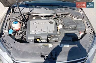 Универсал Volkswagen Passat 2014 в 