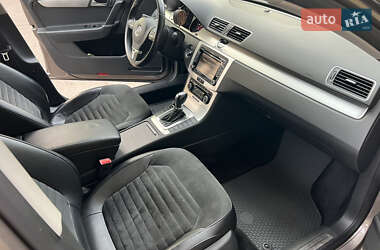 Седан Volkswagen Passat 2011 в 