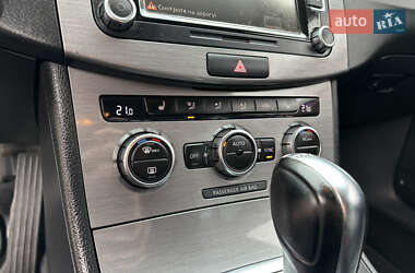 Універсал Volkswagen Passat 2012 в 