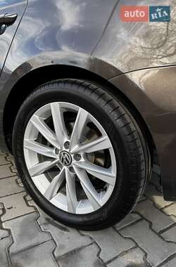 Универсал Volkswagen Passat 2013 в 