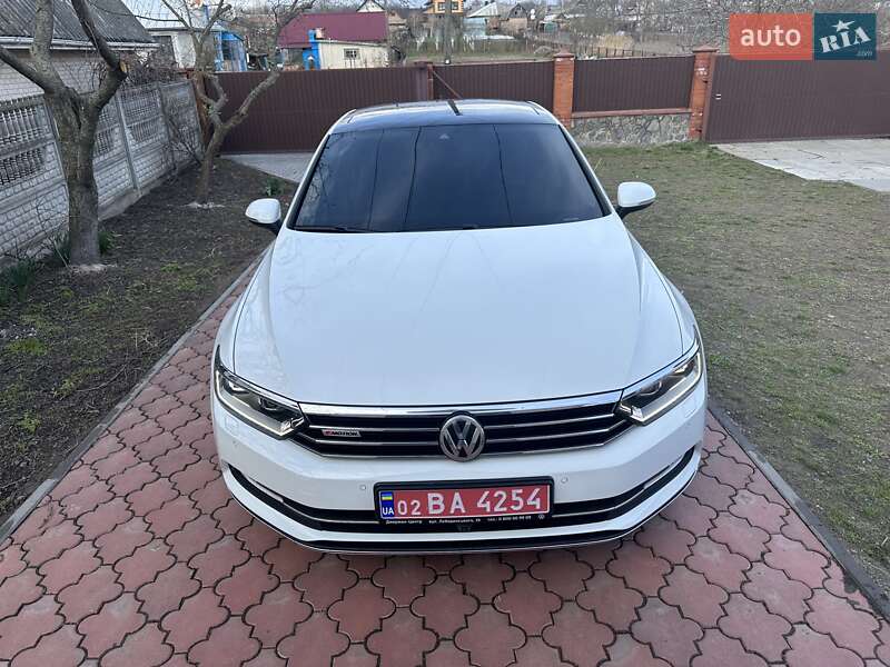 Седан Volkswagen Passat 2018 в Виннице
