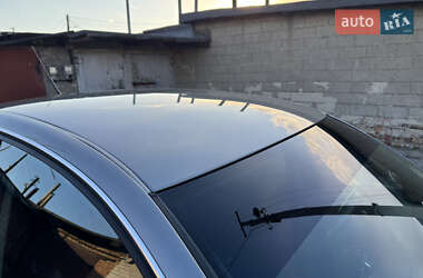 Седан Volkswagen Passat 2003 в 