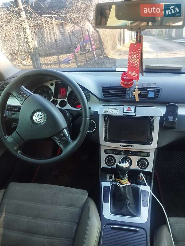 Универсал Volkswagen Passat 2005 в Львове