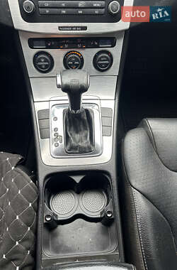 Седан Volkswagen Passat 2008 в 