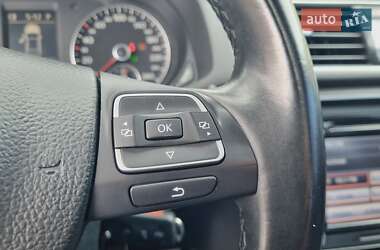 Седан Volkswagen Passat 2015 в 