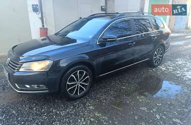 Универсал Volkswagen Passat 2011 в 