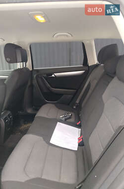 Volkswagen Passat 2011 Volkswagen Passat 2011