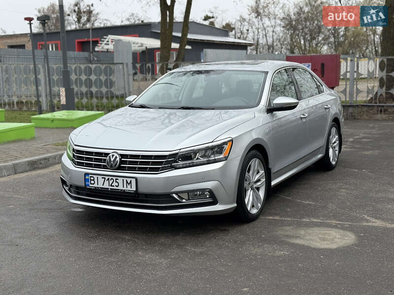 Седан Volkswagen Passat 2016 в 