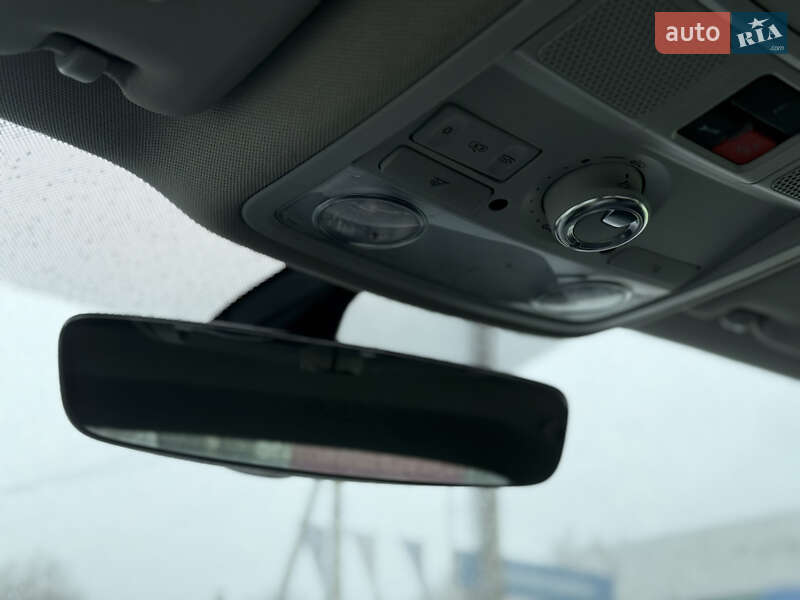 Седан Volkswagen Passat 2016 в Лубнах