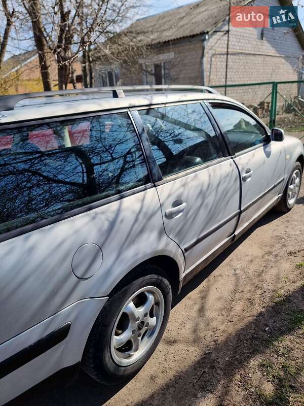 Універсал Volkswagen Passat 1999 в Переяславі