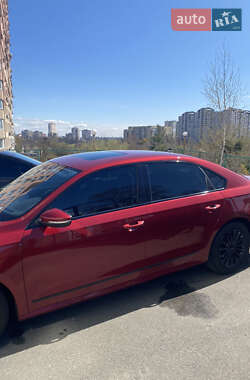 Седан Volkswagen Passat 2016 в 