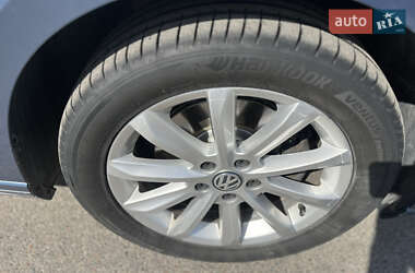 Универсал Volkswagen Passat 2014 в 