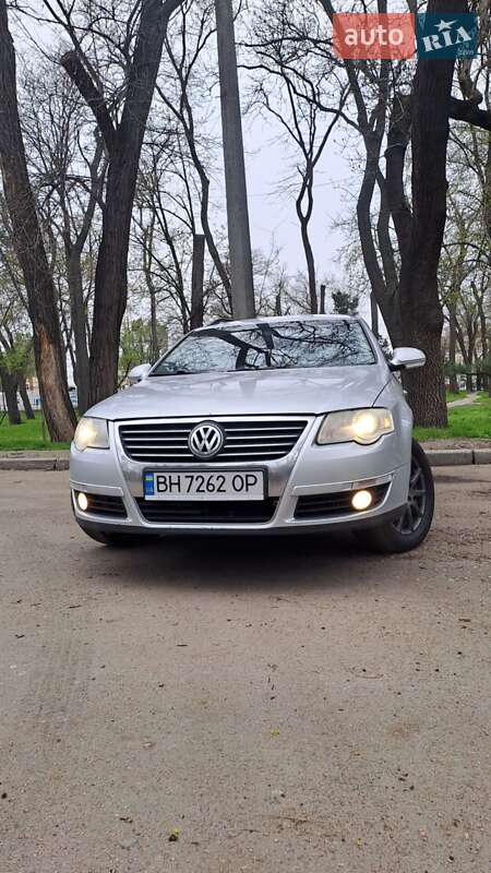 Универсал Volkswagen Passat 2007 в Одессе