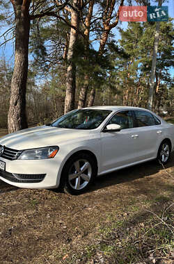 Седан Volkswagen Passat 2014 в 