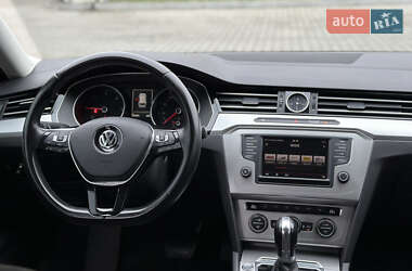 Универсал Volkswagen Passat 2015 в 