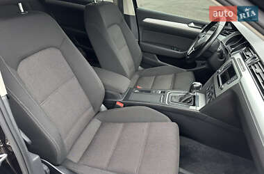 Универсал Volkswagen Passat 2015 в 