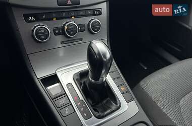 Седан Volkswagen Passat 2012 в 