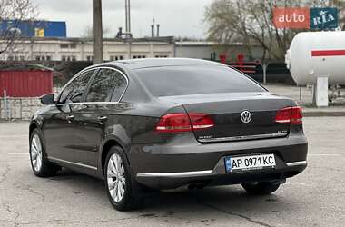 Седан Volkswagen Passat 2012 в 