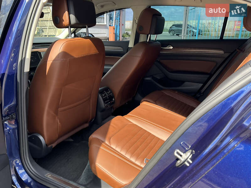 Седан Volkswagen Passat 2018 в Одессе фото 17 Седан Volkswagen Passat 2018 в Одессе