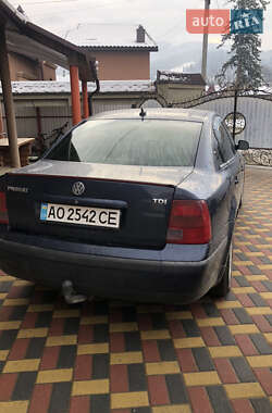 Седан Volkswagen Passat 1998 в 