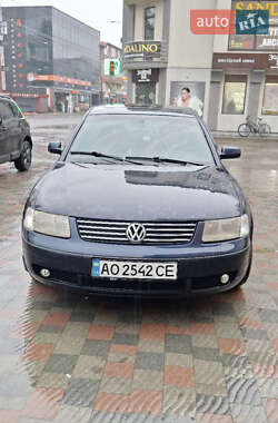 Седан Volkswagen Passat 1998 в 